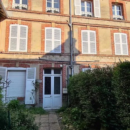 Apartment Superbe 2 Pieces45 M2 Calme Ensoleille Hypercentre